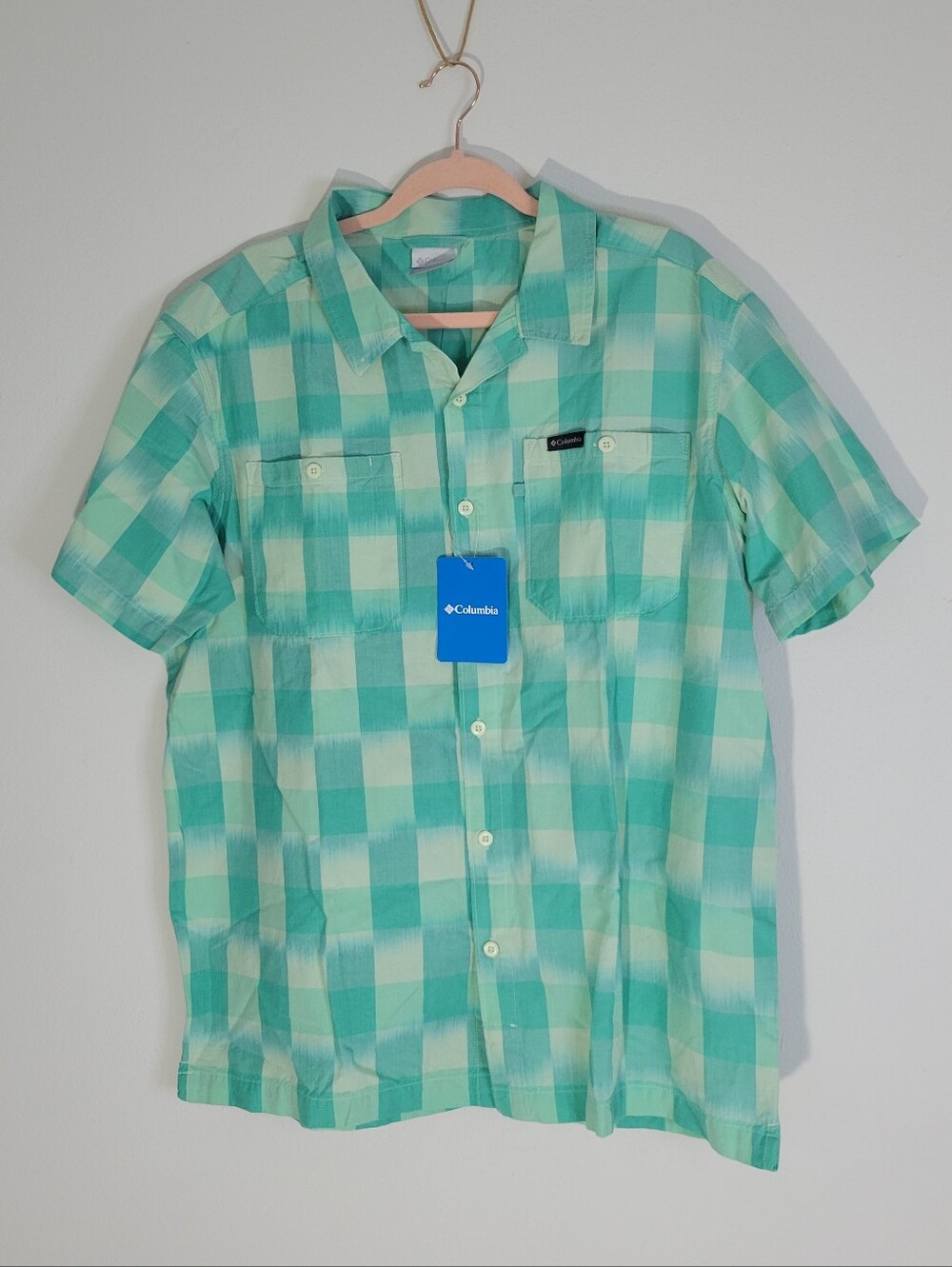Columbia Men’s Short Sleeve Mint Green Plaid Button-Up Shirt L/G